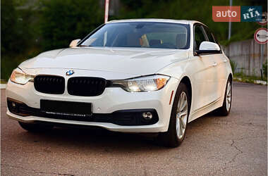 Седан BMW 3 Series 2016 в Киеве