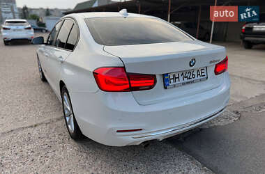 Седан BMW 3 Series 2016 в 
