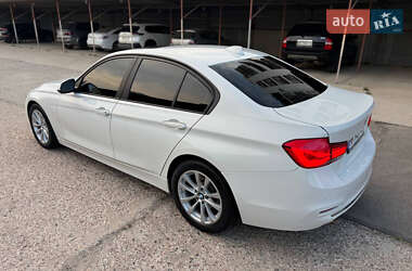 Седан BMW 3 Series 2016 в 