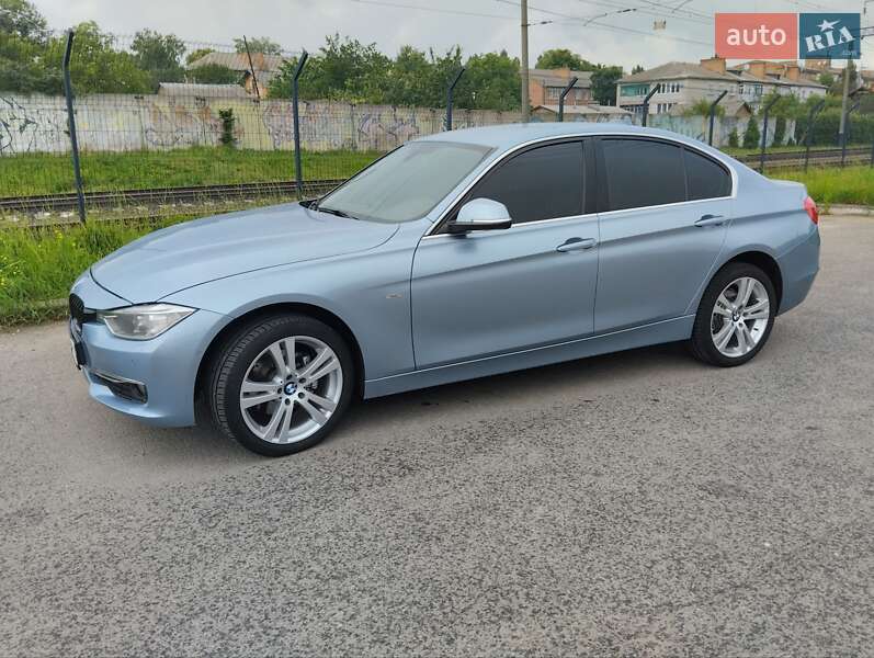BMW 3 Series 2012