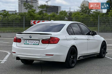 Седан BMW 3 Series 2012 в 