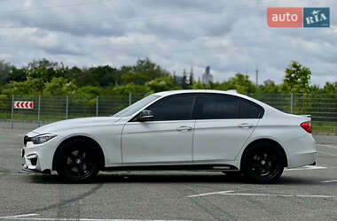 Седан BMW 3 Series 2012 в 