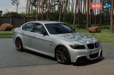 Седан BMW 3 Series 2011 в 