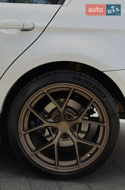 Седан BMW 3 Series 2011 в 