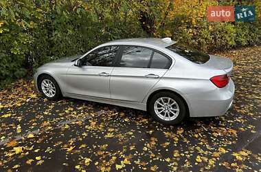 Седан BMW 3 Series 2015 в 