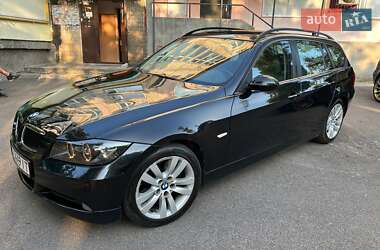 Универсал BMW 3 Series 2008 в Киеве
