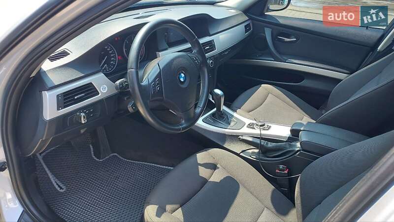Універсал BMW 3 Series 2012 в Ірпені