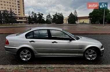 Седан BMW 3 Series 2000 в 