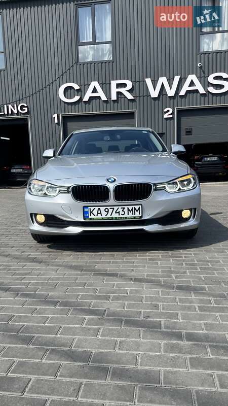 Седан BMW 3 Series 2014 в Києві фото 9 Седан BMW 3 Series 2014 в Києві