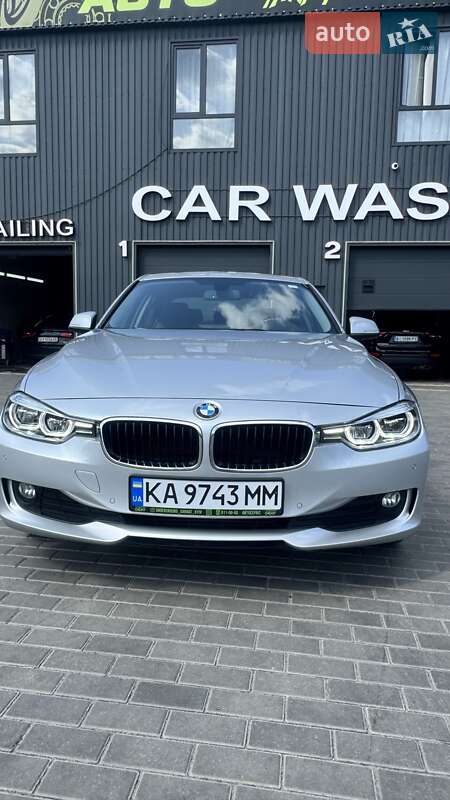 Седан BMW 3 Series 2014 в Києві фото 20 Седан BMW 3 Series 2014 в Києві