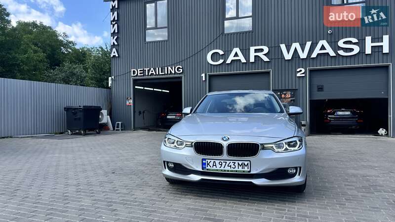 Седан BMW 3 Series 2014 в Києві фото 25 Седан BMW 3 Series 2014 в Києві
