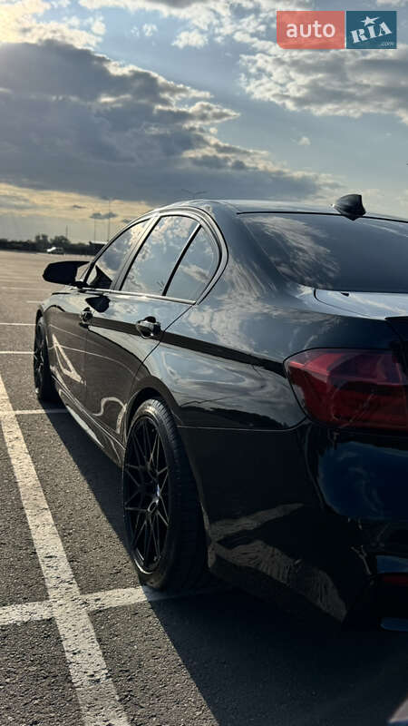 Седан BMW 3 Series 2014 в Дніпрі