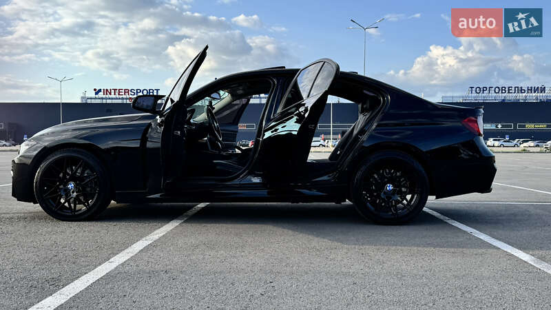 Седан BMW 3 Series 2014 в Дніпрі