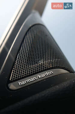 Седан BMW 3 Series 2013 в 