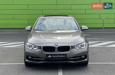 Седан BMW 3 Series 2015 в Киеве