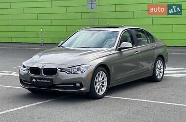 Седан BMW 3 Series 2015 в Києві