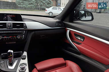 Седан BMW 3 Series 2015 в 