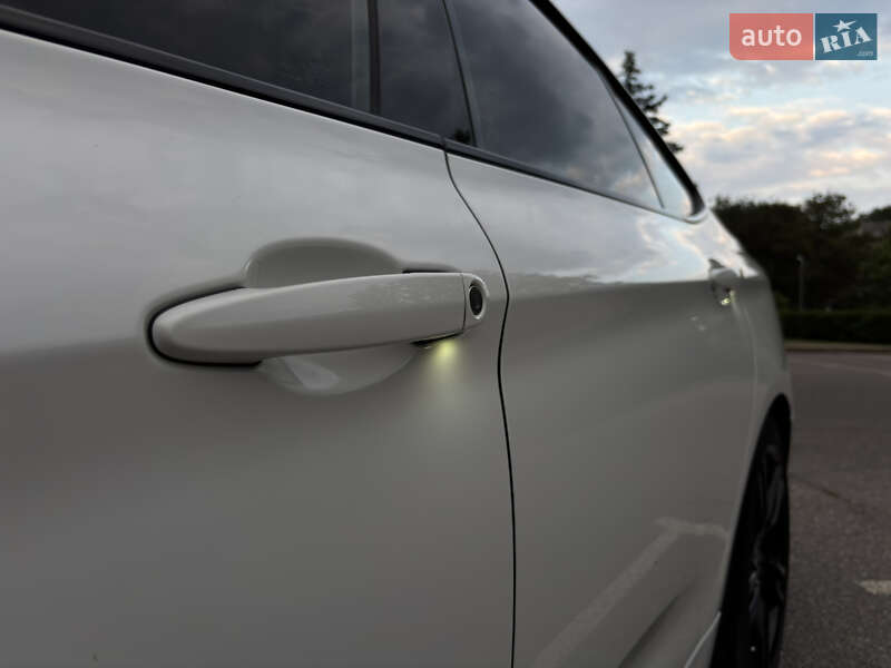 Седан BMW 3 Series 2015 в Одесі