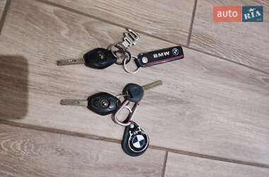 Седан BMW 3 Series 1999 в Береговому