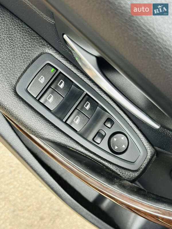 Седан BMW 3 Series 2014 в Харкові