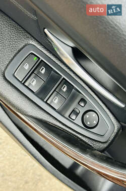 Седан BMW 3 Series 2014 в 