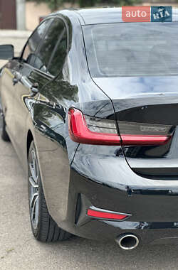 Седан BMW 3 Series 2019 в 