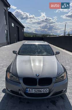Седан BMW 3 Series 2009 в 