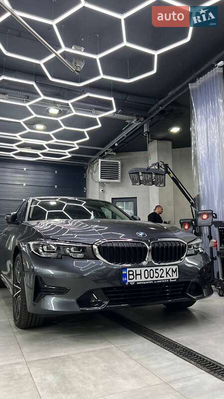 Седан BMW 3 Series 2022 в Одессе фото 5 Седан BMW 3 Series 2022 в Одессе