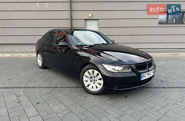 Седан BMW 3 Series 2005 в Дрогобыче