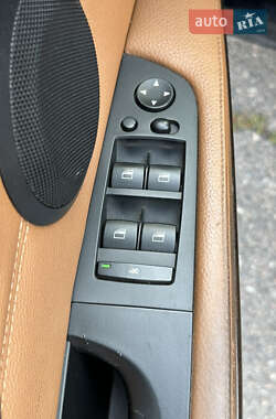 Седан BMW 3 Series 2011 в 