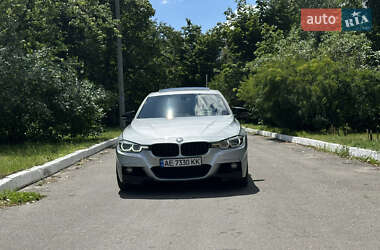 Седан BMW 3 Series 2017 в Киеве