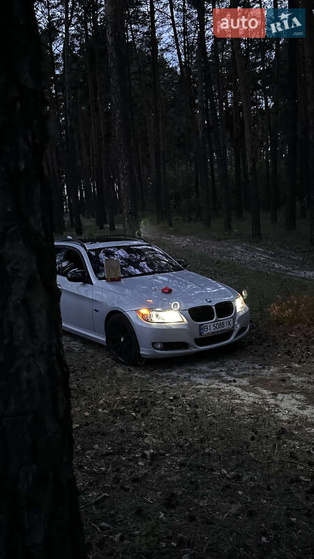 Универсал BMW 3 Series 2009 в Полтаве