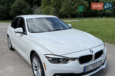 Седан BMW 3 Series 2018 в Львове