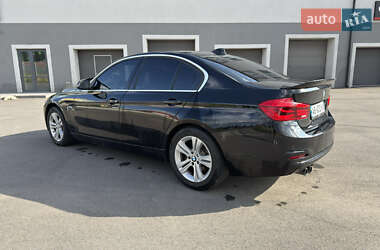 Седан BMW 3 Series 2017 в 