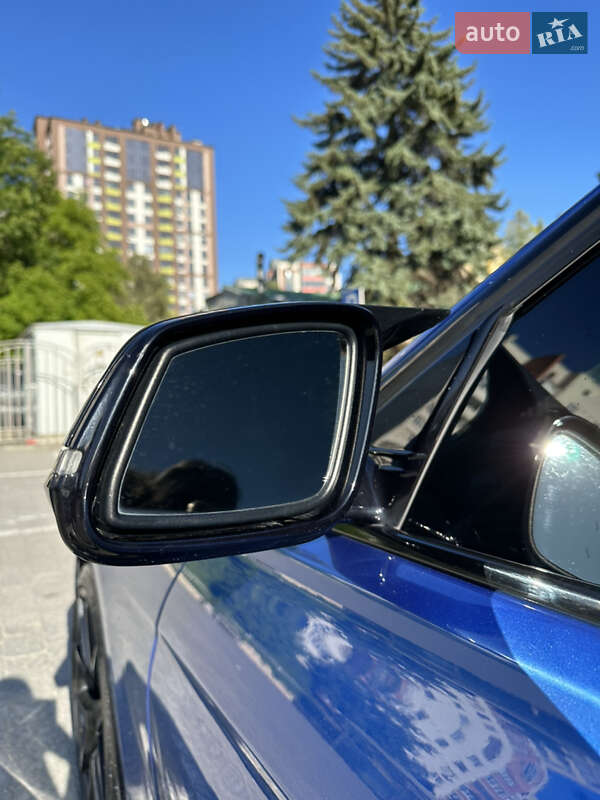 Седан BMW 3 Series 2012 в Бучачі