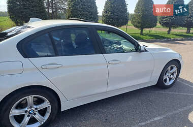 Седан BMW 3 Series 2013 в 