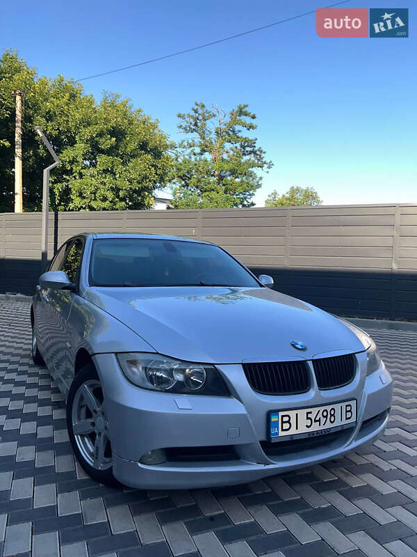 Седан BMW 3 Series 2005 в Миколаєві