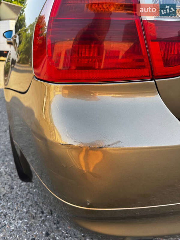 Седан BMW 3 Series 2006 в Одессе