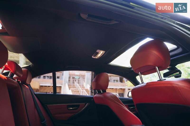 Седан BMW 3 Series 2015 в Івано-Франківську