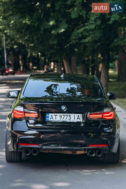 Седан BMW 3 Series 2015 в Івано-Франківську