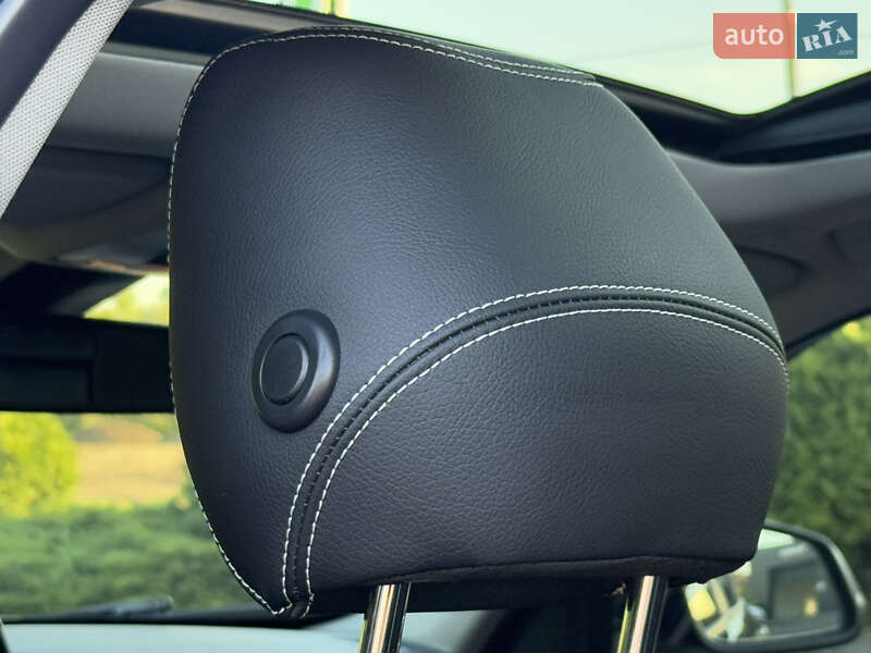 Універсал BMW 3 Series 2015 в Дрогобичі