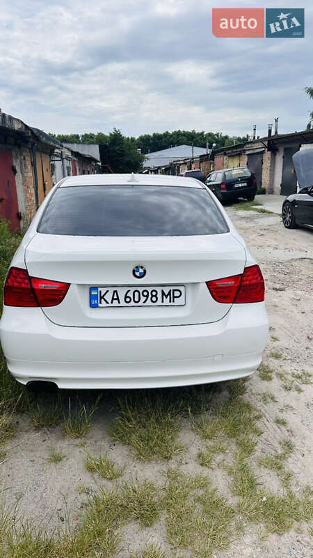 Седан BMW 3 Series 2011 в Ирпене фото 5 Седан BMW 3 Series 2011 в Ирпене