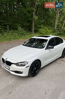 Седан BMW 3 Series 2014 в Тетієві