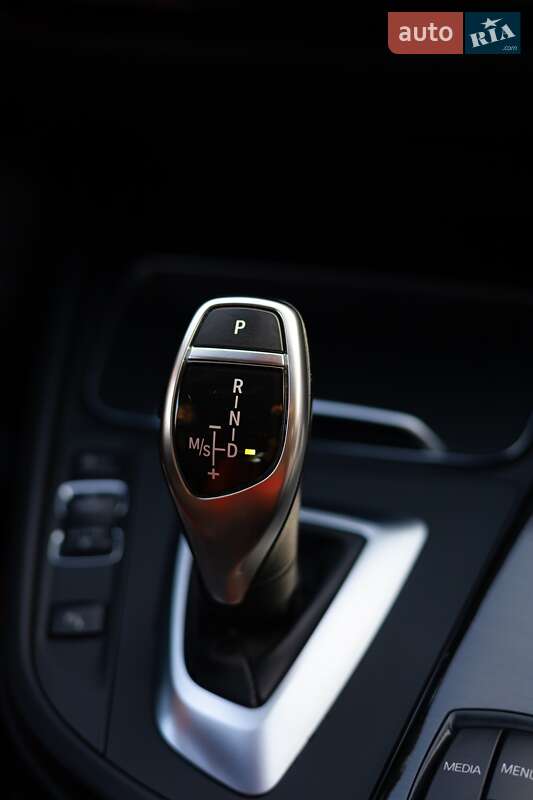 Седан BMW 3 Series 2018 в Ивано-Франковске фото 3 Седан BMW 3 Series 2018 в Ивано-Франковске