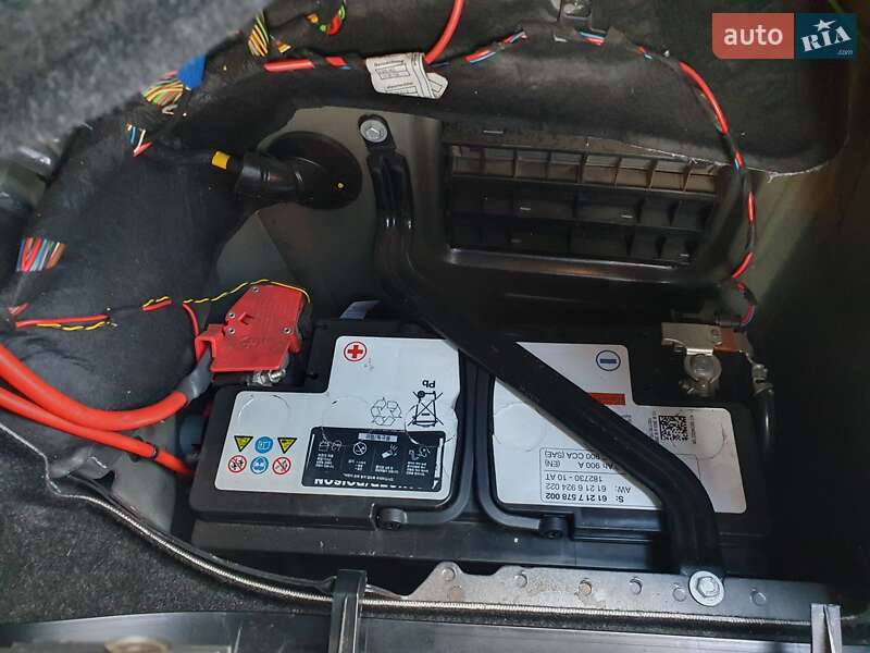 Седан BMW 3 Series 2014 в Кропивницькому