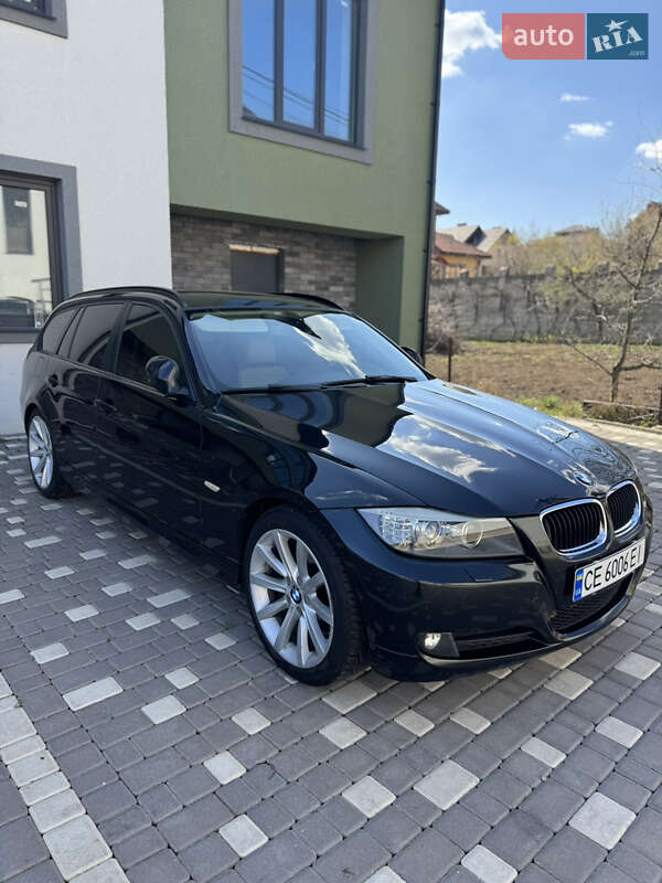 BMW 3 Series 2010