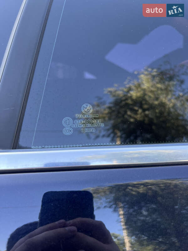 Седан BMW 3 Series 2004 в Ивано-Франковске