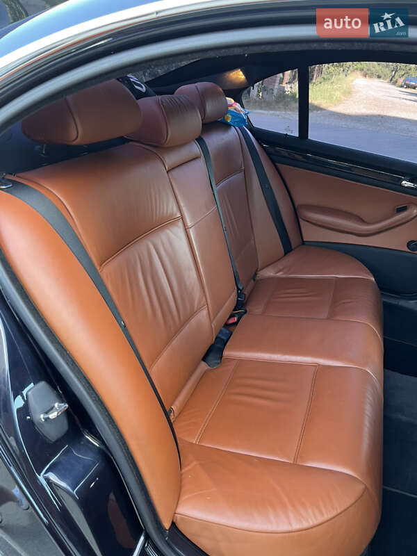 Седан BMW 3 Series 2004 в Ивано-Франковске