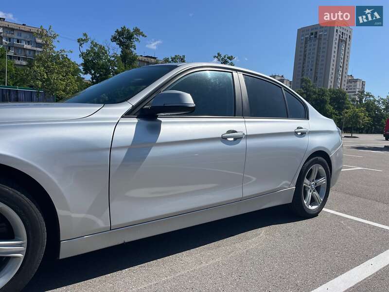 Седан BMW 3 Series 2012 в Киеве фото 9 Седан BMW 3 Series 2012 в Киеве