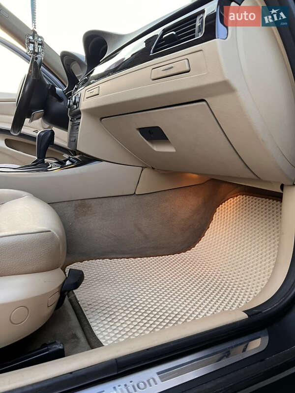 Седан BMW 3 Series 2011 в Броварах